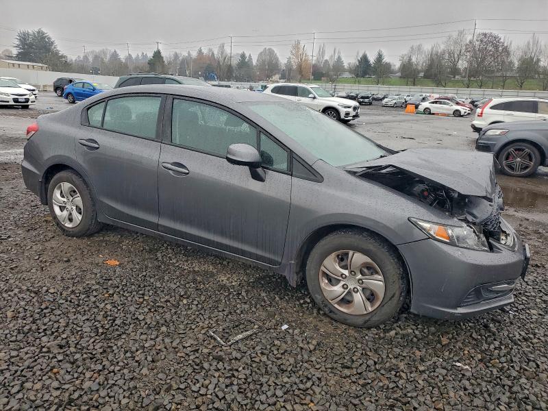 Photo 4 from auction – 2013 HONDA CIVIC LX with VIN 2HGFB2F56DH558165