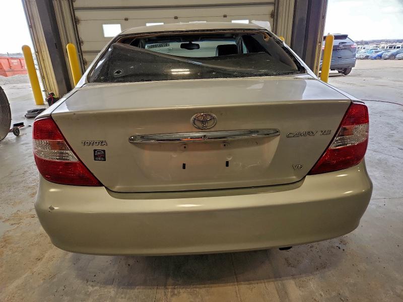 Photo 6 from auction – 2004 TOYOTA CAMRY LE with VIN 4T1BF30K64U078142