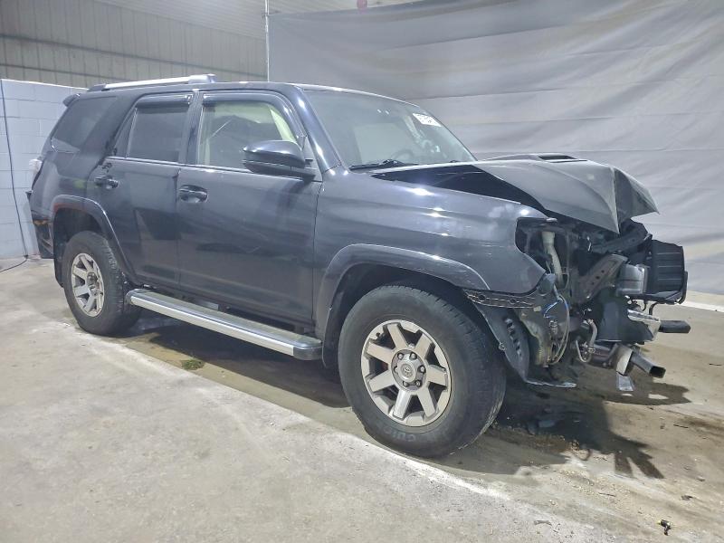 Photo 4 from auction – 2016 TOYOTA 4RUNNER SR with VIN JTEBU5JR4G5281252