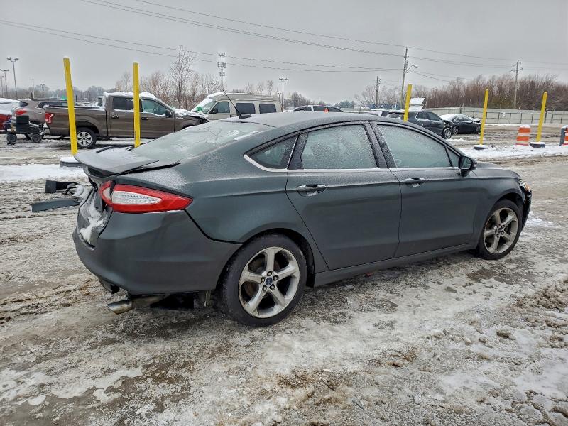 Photo 3 from auction – 2015 FORD FUSION with VIN 3FA6P0HD6FR113009