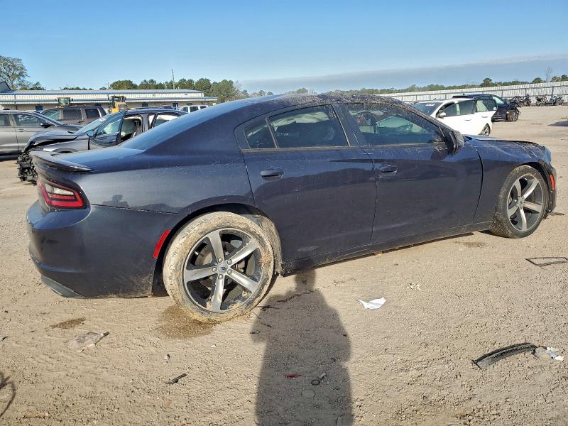 Photo 3 from auction – 2017 DODGE CHARGER with VIN 2C3CDXBGXHH643066