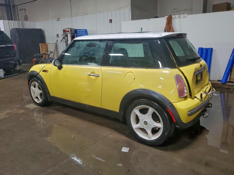 Photo 2 from auction – 2002 MINI COOPER with VIN WMWRC33482TE11002