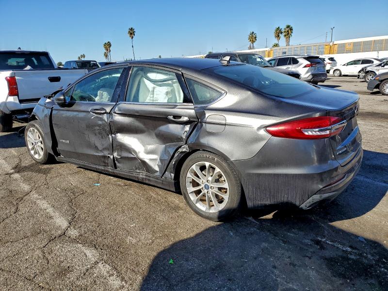 Photo 2 from auction – 2019 FORD FUSION SE with VIN 3FA6P0LU2KR174214