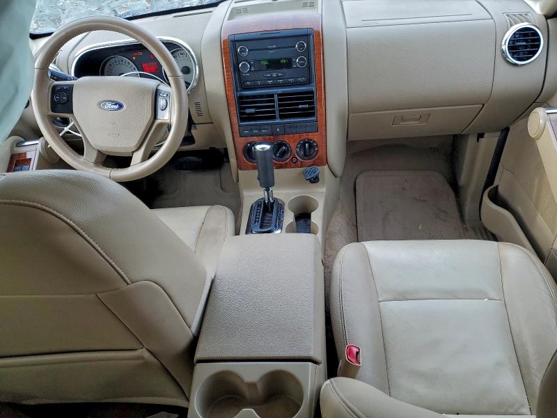 Photo 8 from auction – 2008 FORD EXPLORER E with VIN 1FMEU64E68UA03682
