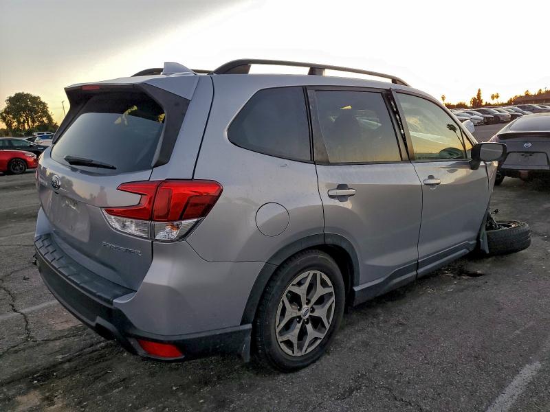 Photo 3 from auction – 2021 SUBARU FORESTER P with VIN JF2SKAFC7MH405632
