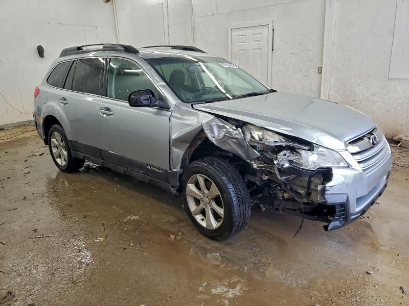 Снимка 4 от търг – 2013 SUBARU OUTBACK 2. с VIN 4S4BRCHC8D3214474
