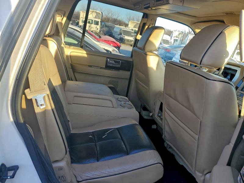 Photo 11 from auction – 2009 LINCOLN NAVIGATOR with VIN 5LMFU28559EJ00212
