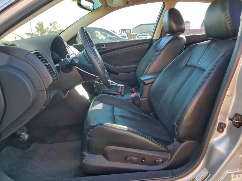Photo 7 from auction – 2010 NISSAN ALTIMA SR with VIN 1N4BL2AP9AN452692