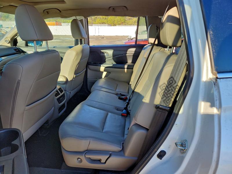 Photo 11 from auction – 2017 HONDA PILOT EXL with VIN 5FNYF5H51HB028076