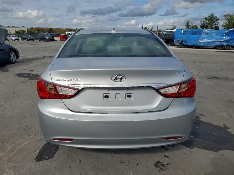 Photo 6 from auction – 2013 HYUNDAI SONATA with VIN 5NPEB4AC3DH769410