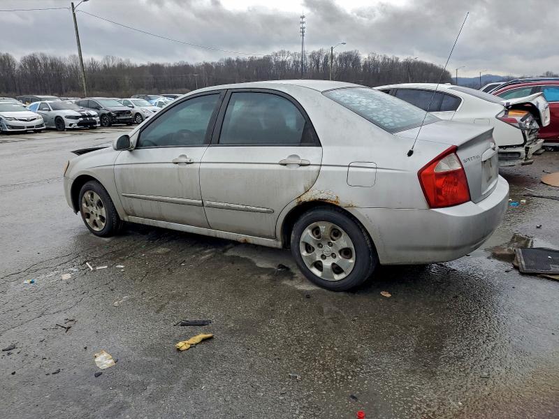 Photo 2 from auction – 2006 KIA SPECTRA LX with VIN KNAFE121065223915
