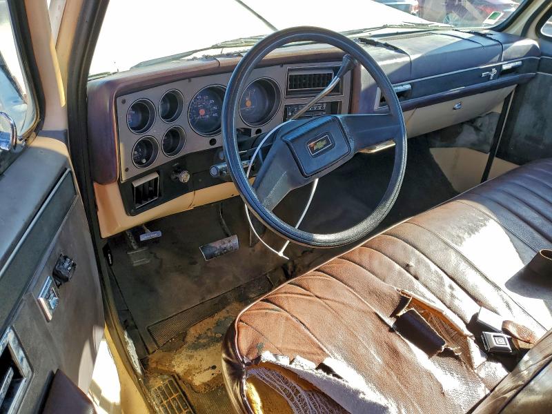 Photo 8 from auction – 1985 CHEVROLET C10 with VIN 1GCDC14N1FF348271