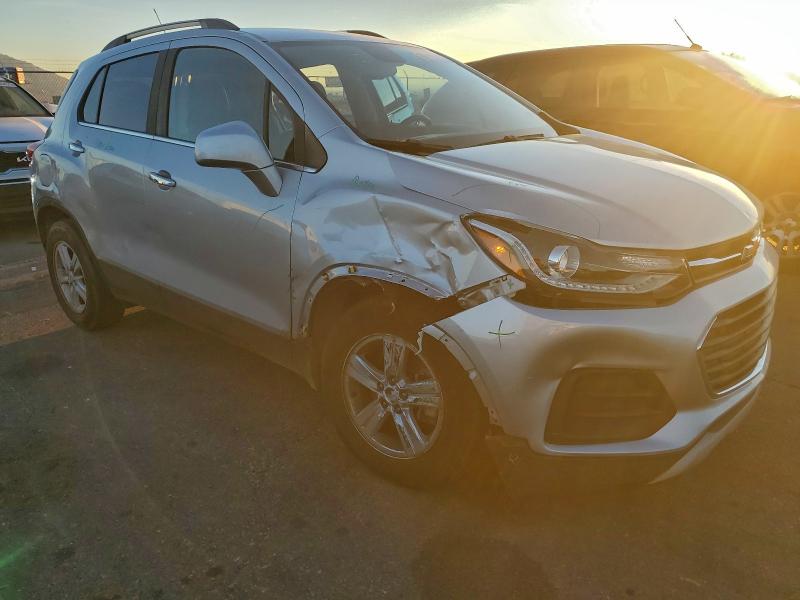 Photo 4 from auction – 2019 CHEVROLET TRAX 1LT with VIN KL7CJLSB2KB961035