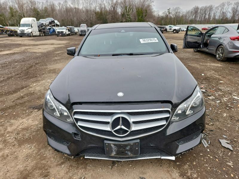 Photo 5 from auction – 2015 MERCEDES-BENZ E 350 4MAT with VIN WDDHF8JB2FB092456