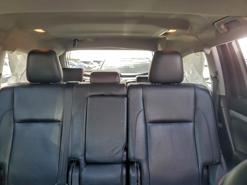 Photo 10 from auction – 2016 TOYOTA HIGHLANDER with VIN 5TDKKRFH6GS165630