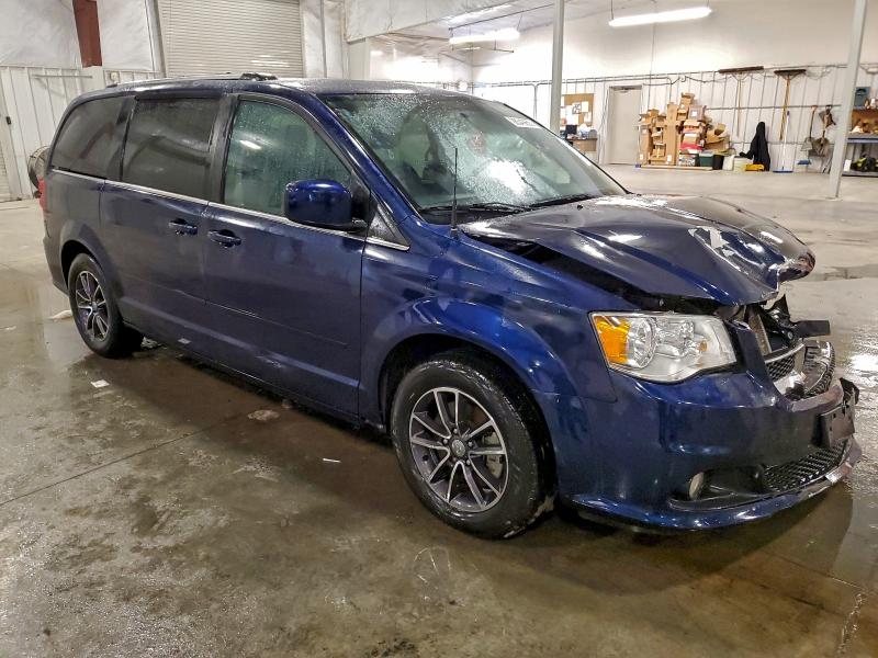 Photo 4 from auction – 2017 DODGE GRAND CARA with VIN 2C4RDGCG6HR678248