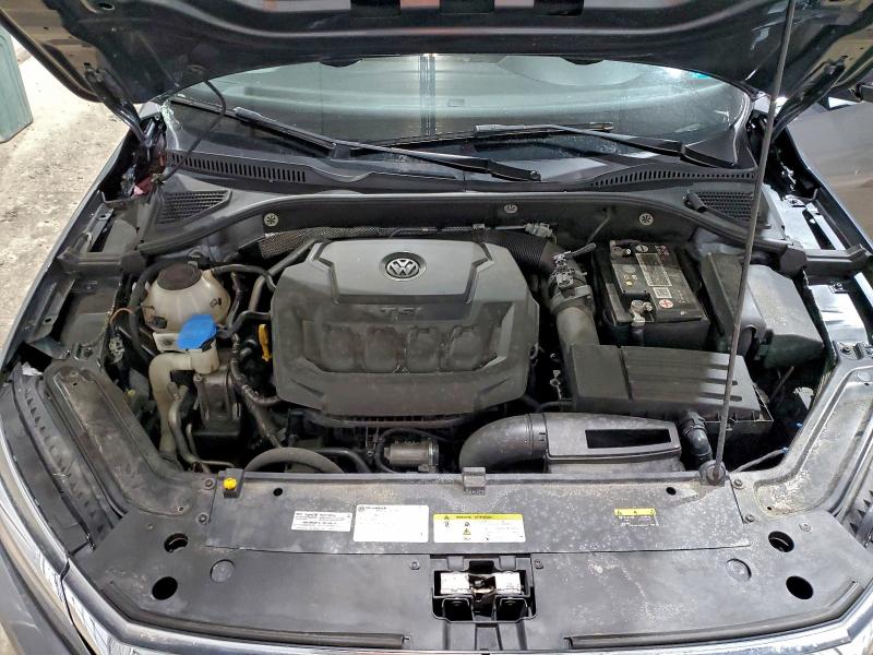 Photo 11 from auction – 2021 VOLKSWAGEN PASSAT with VIN 1VWSA7A32MC018363