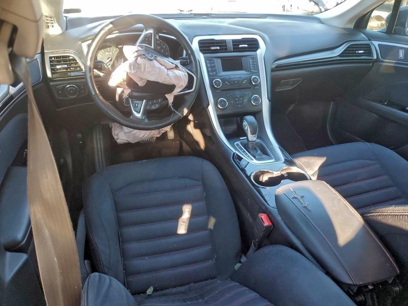 Photo 8 from auction – 2015 FORD FUSION SE with VIN 3FA6P0H70FR264020