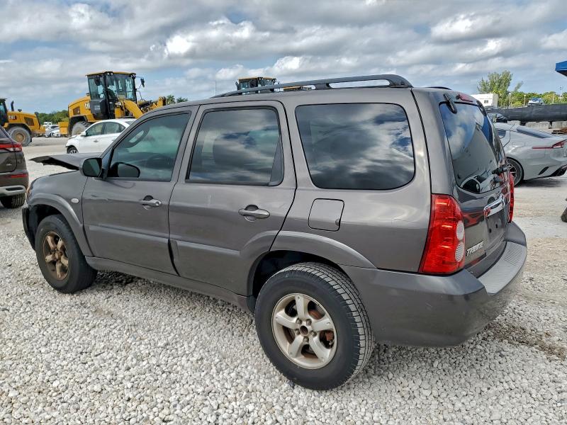 Photo 2 from auction – 2005 MAZDA TRIBUTE with VIN 4F2YZ06165KM49557