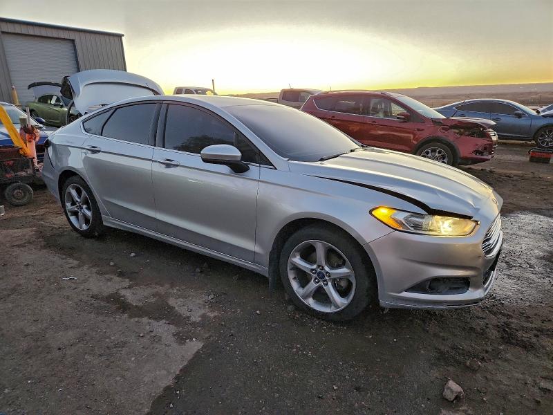 Photo 4 from auction – 2016 FORD FUSION S with VIN 3FA6P0G74GR246557