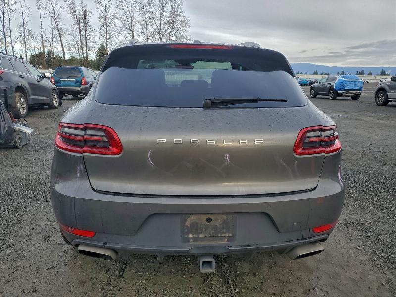Photo 6 from auction – 2018 PORSCHE MACAN with VIN WP1AA2A52JLB16547