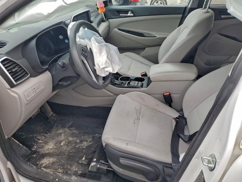 Photo 7 from auction – 2020 HYUNDAI TUCSON SE with VIN KM8J2CA43LU123172
