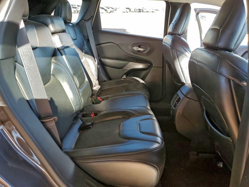 Photo 11 from auction – 2019 JEEP CHEROKEE with VIN 1C4PJLLB2KD203008