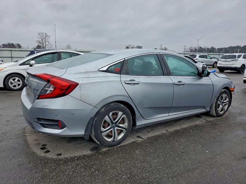 Photo 3 from auction – 2016 HONDA CIVIC with VIN 19XFC2F56GE099585