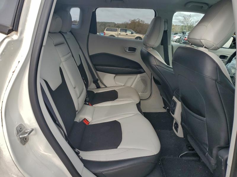 Photo 11 from auction – 2018 JEEP COMPASS LA with VIN 3C4NJCBB1JT226281