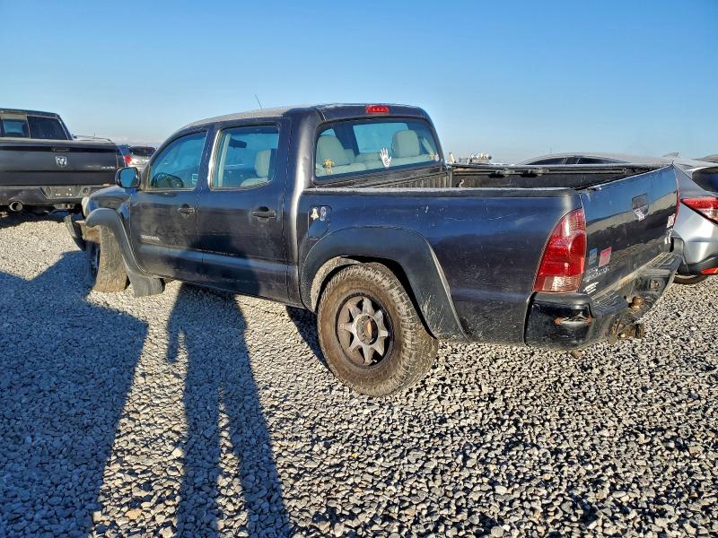 Photo 2 from auction – 2015 TOYOTA TACOMA with VIN 3TMLU4EN7FM197252