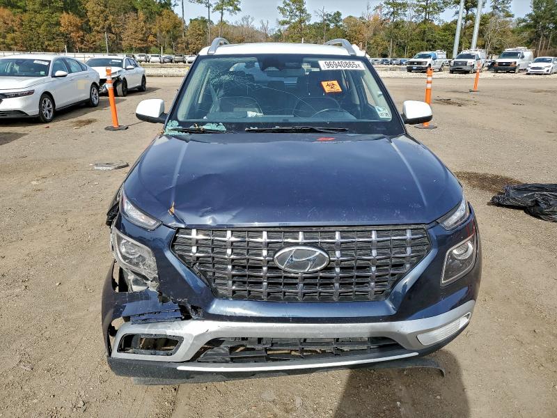 Photo 5 from auction – 2023 HYUNDAI VENUE with VIN KMHRC8A37PU239257