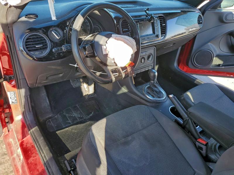Photo 8 from auction – 2019 VOLKSWAGEN BEETLE S with VIN 3VWFD7AT4KM716865