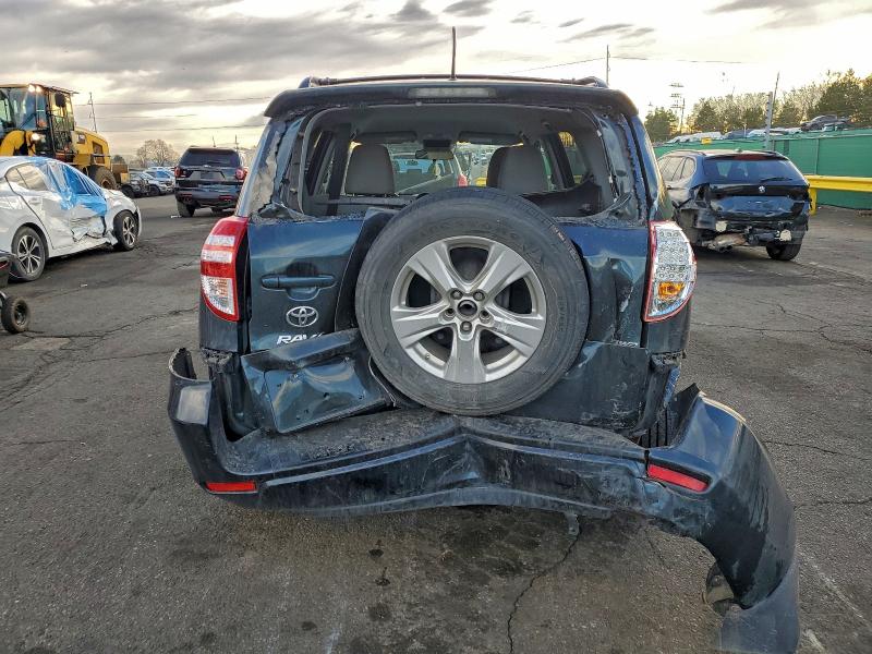 Photo 6 from auction – 2012 TOYOTA RAV4 with VIN 2T3BF4DV1CW210286