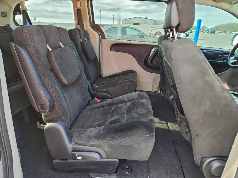 Photo 11 from auction – 2016 DODGE GRAND CARA with VIN 2C4RDGCGXGR328152