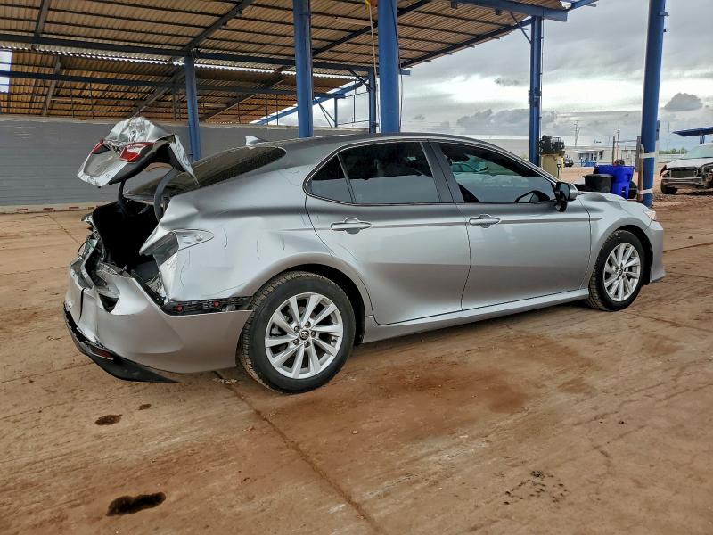 Photo 3 from auction – 2022 TOYOTA CAMRY LE with VIN 4T1C11AK2NU683413