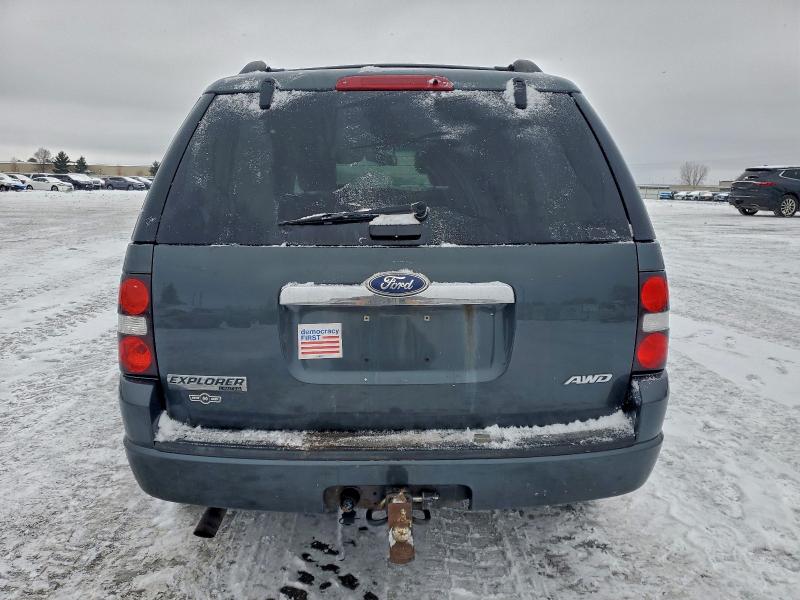 Photo 6 from auction – 2010 FORD EXPLORER L with VIN 1FMEU8F8XAUA73856