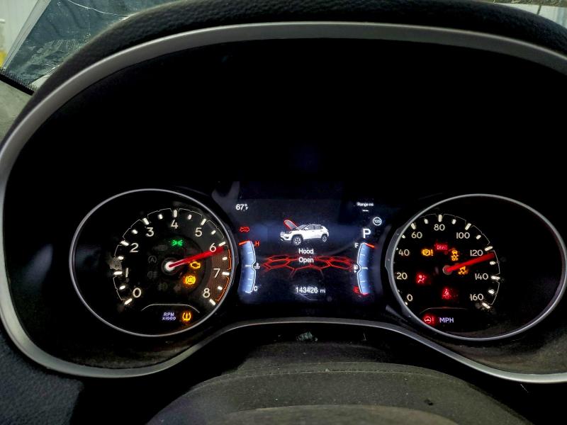 Photo 9 from auction – 2019 JEEP COMPASS LI with VIN 3C4NJDCB9KT854160