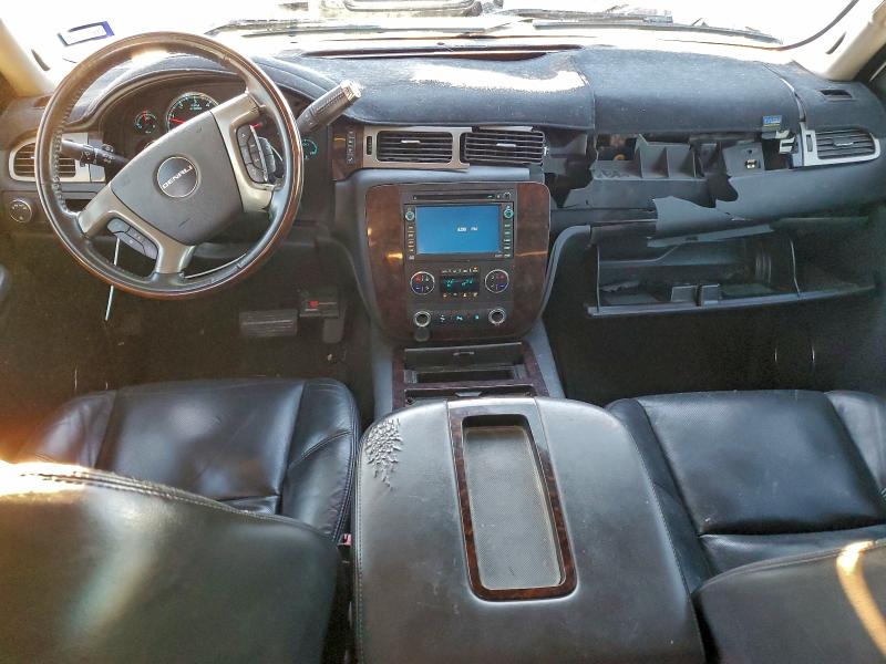 Photo 8 from auction – 2009 GMC SIERRA C15 with VIN 3GTEC03229G216774