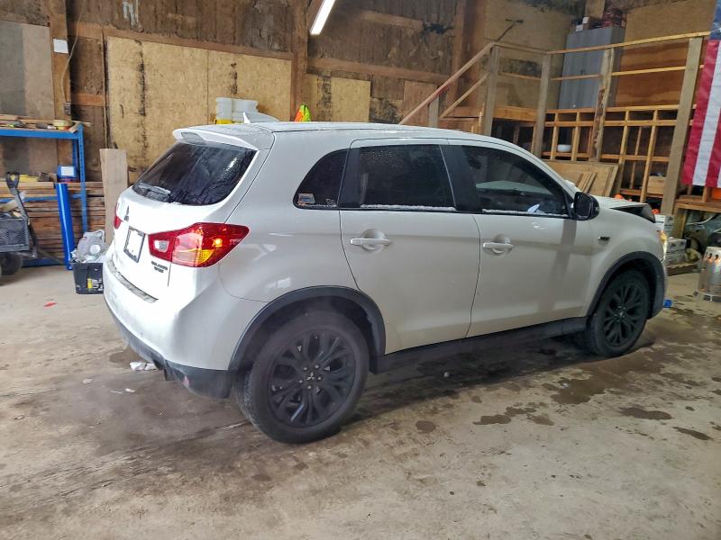 Photo 3 from auction – 2017 MITSUBISHI OUTLANDER with VIN JA4AR3AUXHZ047888