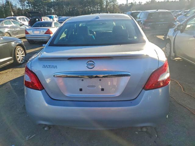 Photo 6 from auction – 2011 NISSAN MAXIMA S with VIN 1N4AA5AP4BC817537