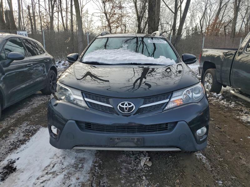 Photo 5 from auction – 2014 TOYOTA RAV4 LIMIT with VIN 2T3DFREV4EW174083