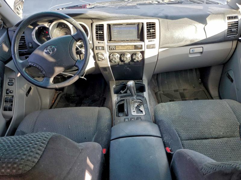 Photo 8 from auction – 2005 TOYOTA 4RUNNER SR with VIN JTEBU14R250074051