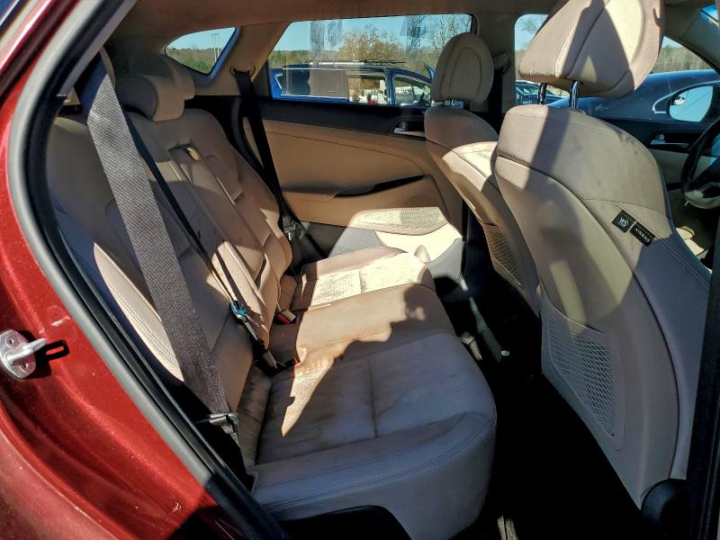 Photo 11 from auction – 2016 HYUNDAI TUCSON LIM with VIN KM8J3CA48GU039190