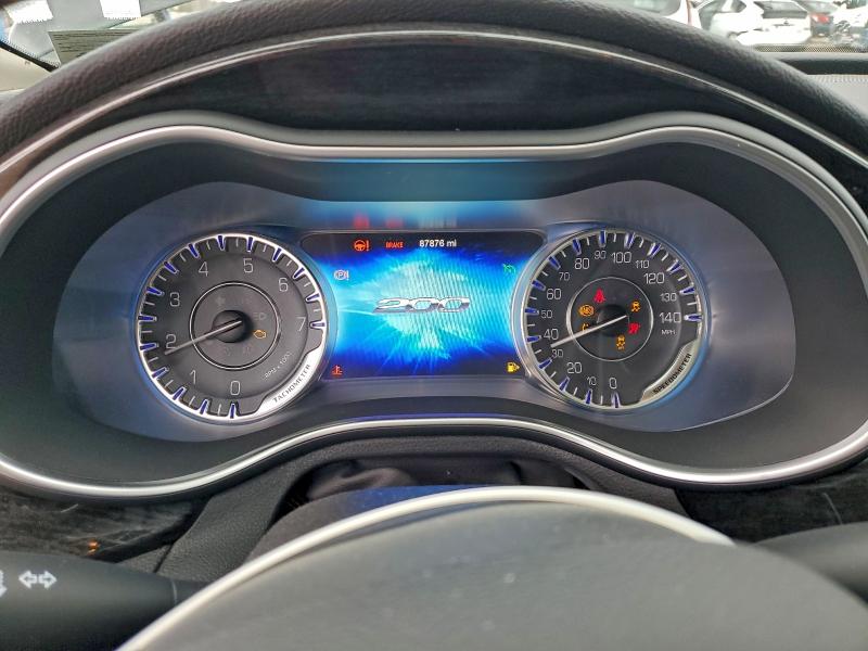 Photo 9 from auction – 2015 CHRYSLER 200 C with VIN 1C3CCCCG3FN667644