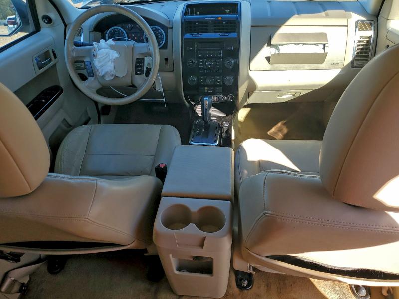 Photo 8 from auction – 2012 FORD ESCAPE LIM with VIN 1FMCU9EG8CKC35357
