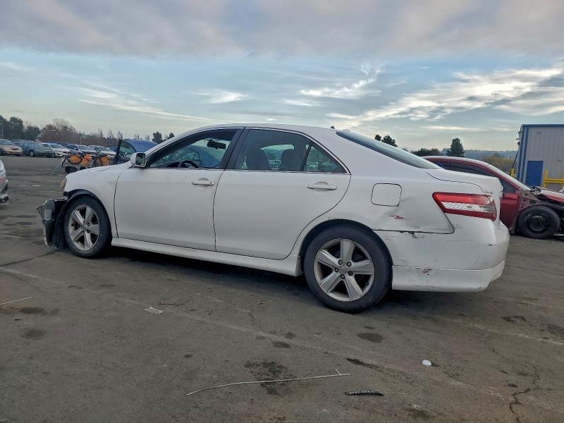 Photo 2 from auction – 2010 TOYOTA CAMRY BASE with VIN 4T1BF3EK5AU504715