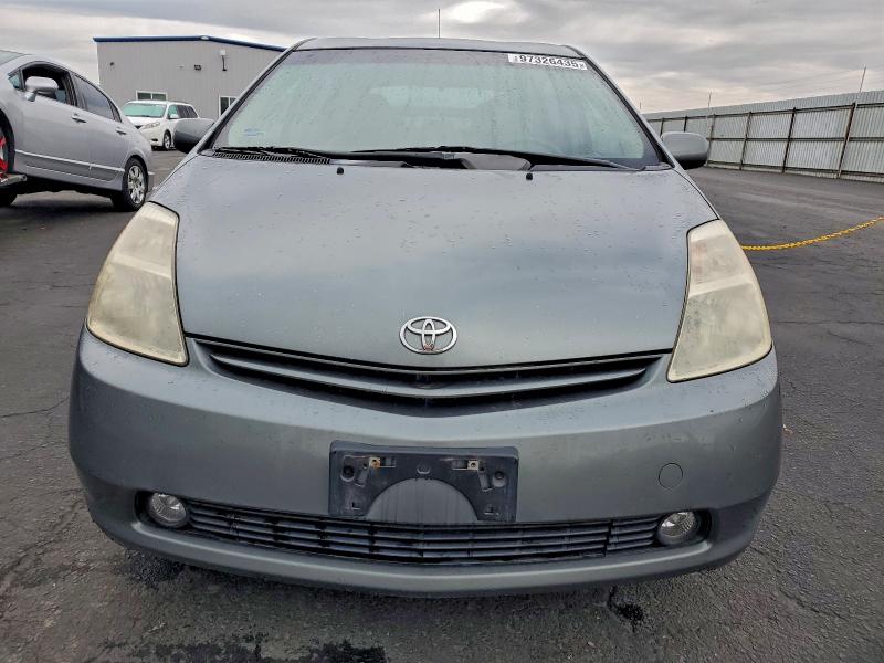 Photo 5 from auction – 2005 TOYOTA PRIUS with VIN JTDKB20U153066211