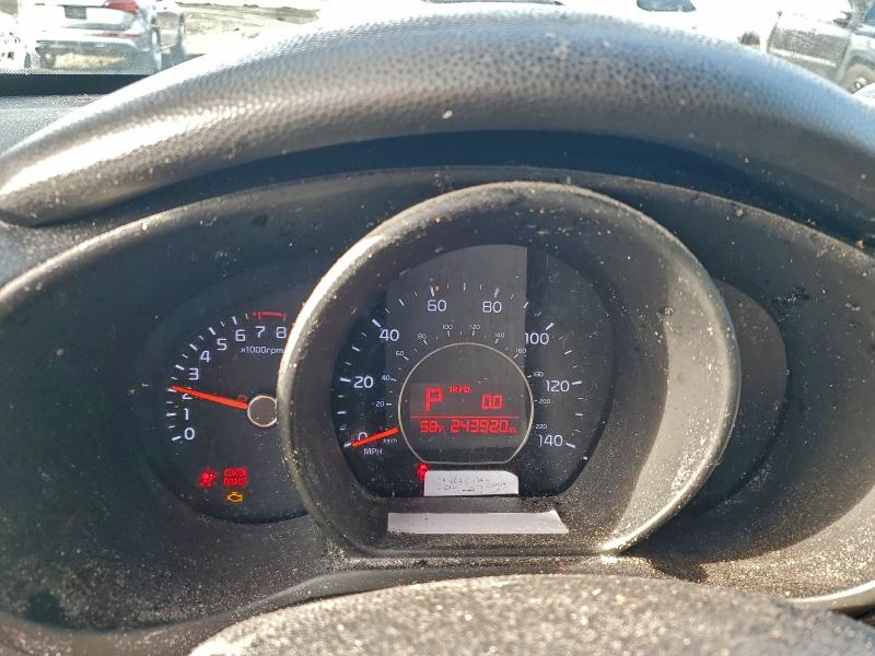 Photo 9 from auction – 2015 KIA SOUL with VIN KNDJN2A24F7202874