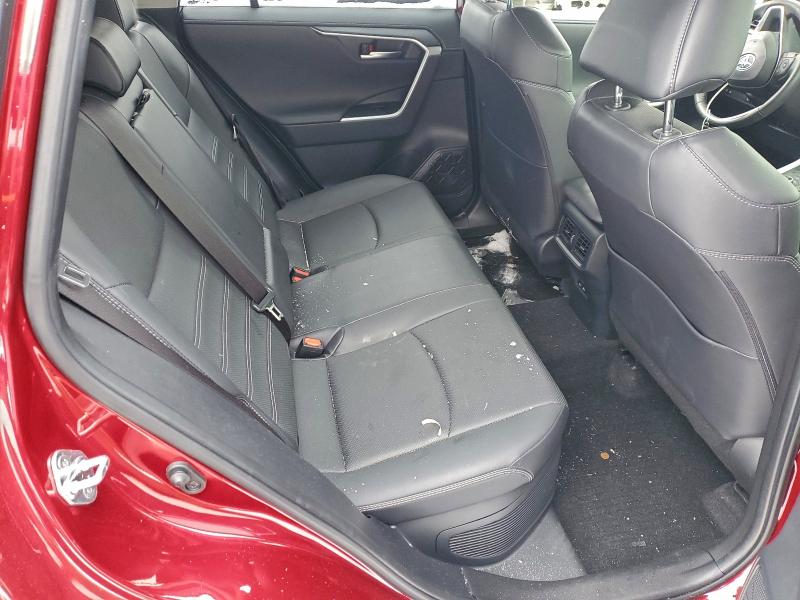 Photo 10 from auction – 2023 TOYOTA RAV4 LIMIT with VIN JTMD6RFV8PD088273