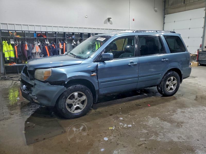 HONDA PILOT EX 2006 with VIN 2HKYF18566H561533 - Photo from auction